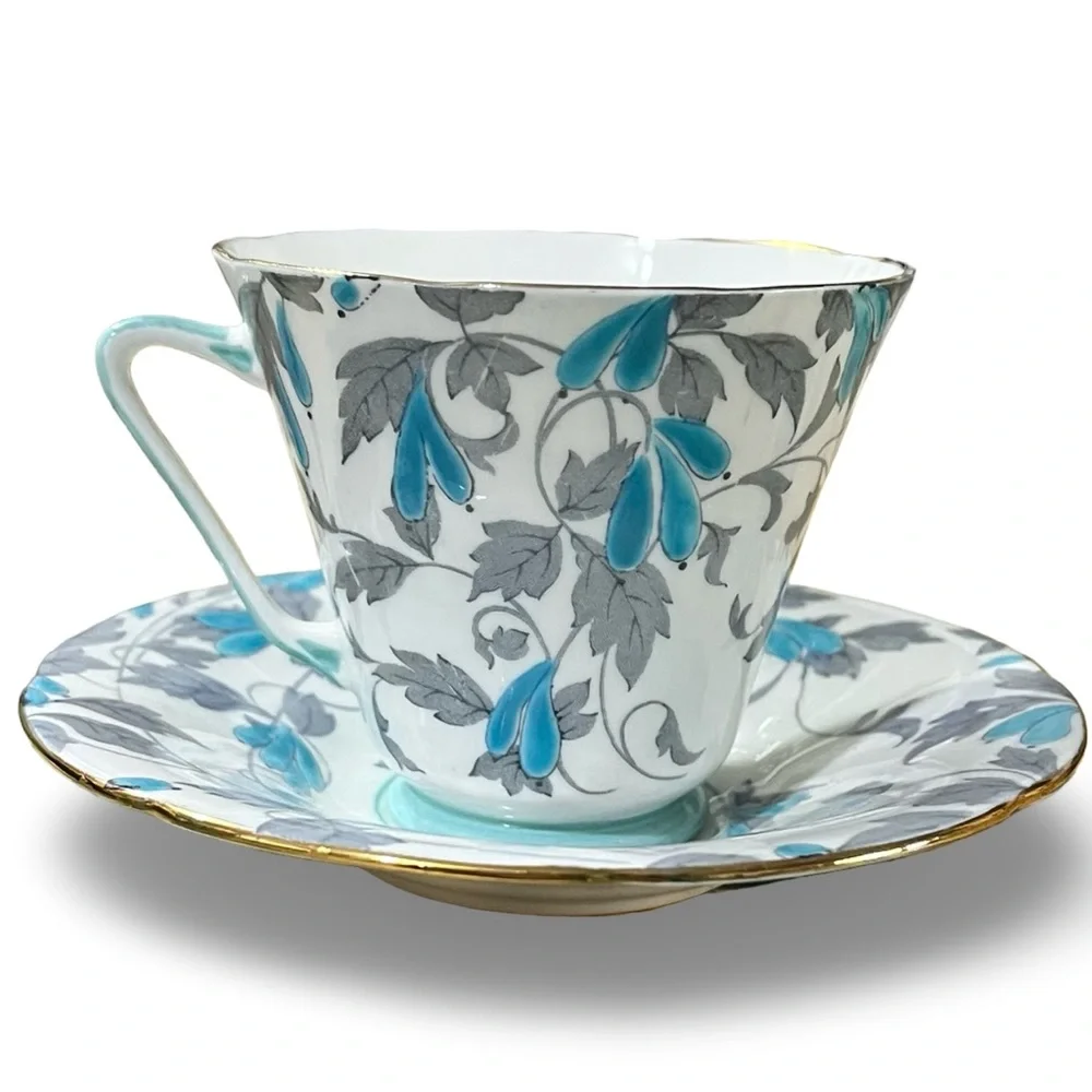 Royal Grafton “Ashley” Teacup and Saucer - Picture 2 of 9